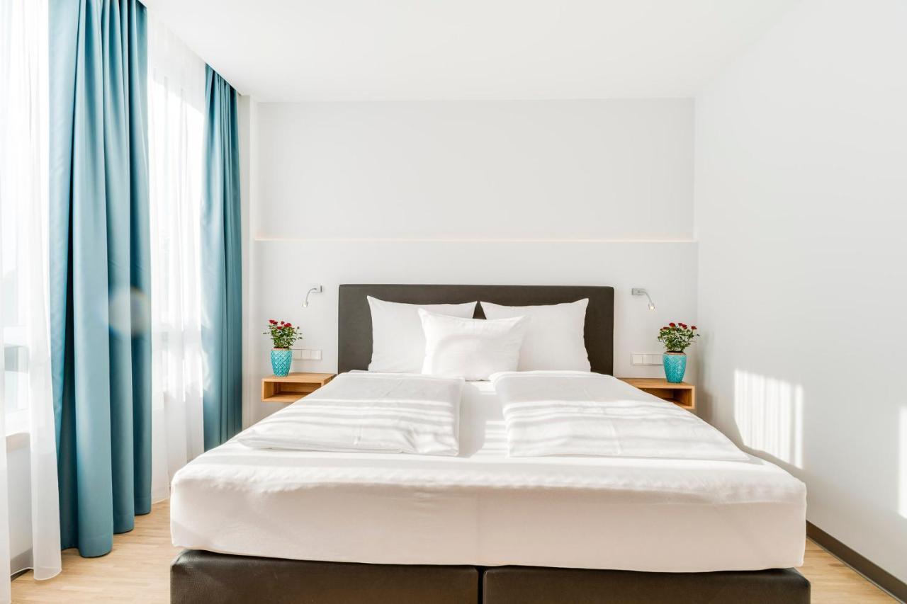 Hotel-Etage Apfelrot Erding Exteriör bild