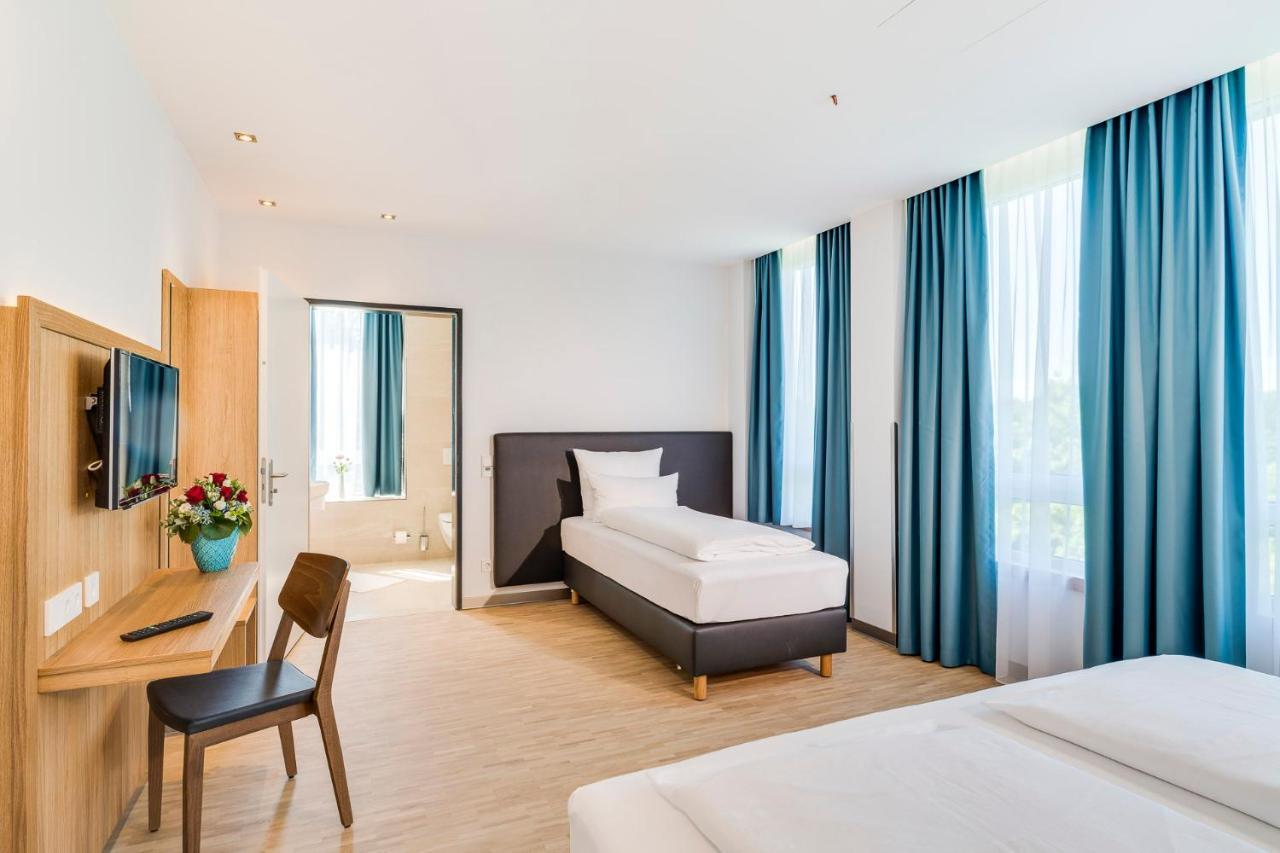 Hotel-Etage Apfelrot Erding Exteriör bild